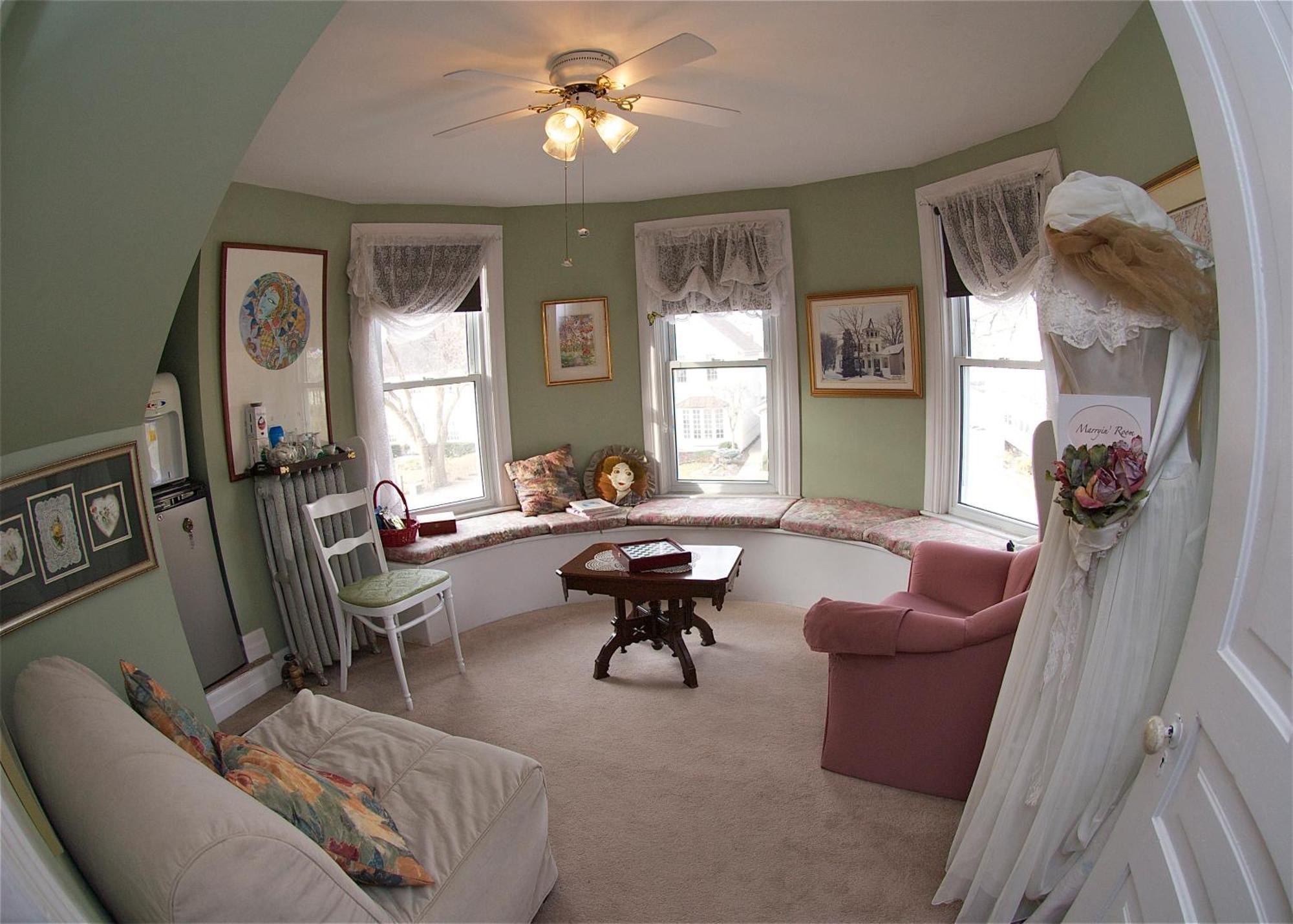 Bondy House Bed & Breakfast Amherstburg Exterior foto